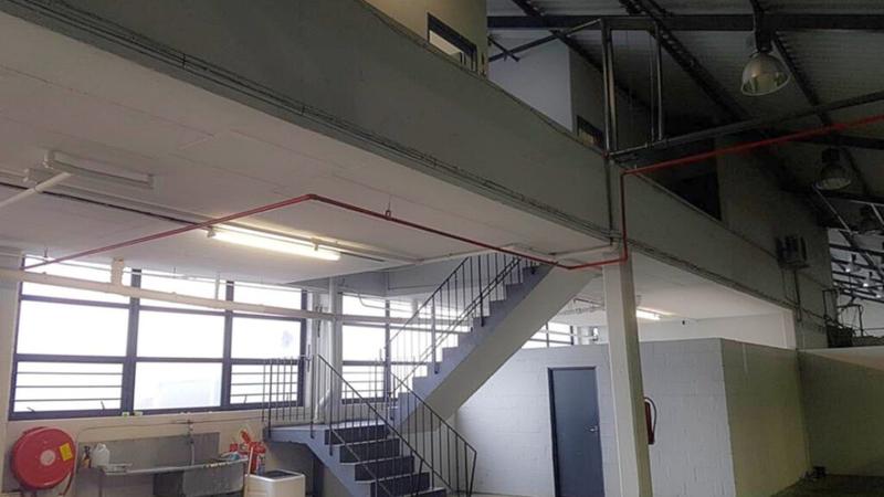 To Let Commercial Property for Rent in Paarden Eiland Western Cape